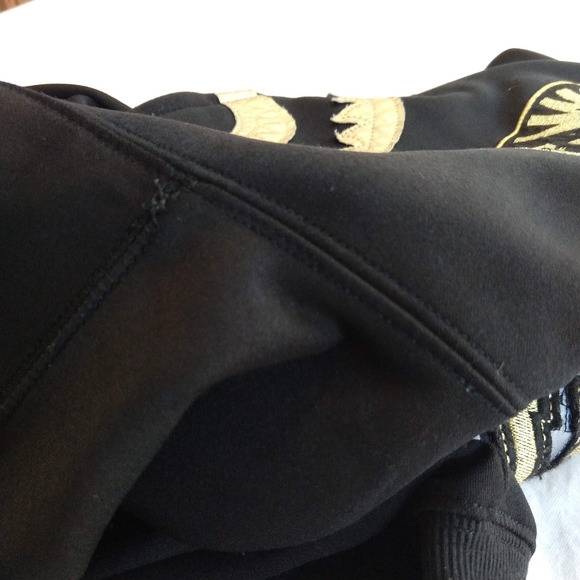 Bape Black & Gold Travis Scott Shark Sweatshirt - Picture 15 of 15